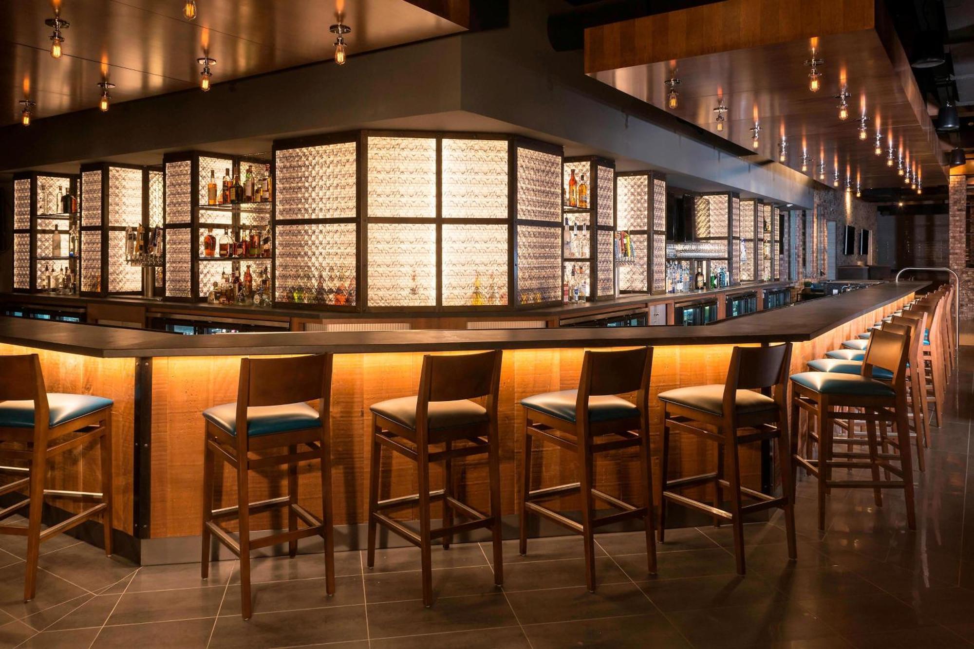 Sheraton Mesa Hotel at Wrigleyville West Esterno foto